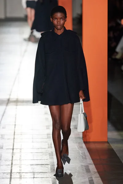 Look 36